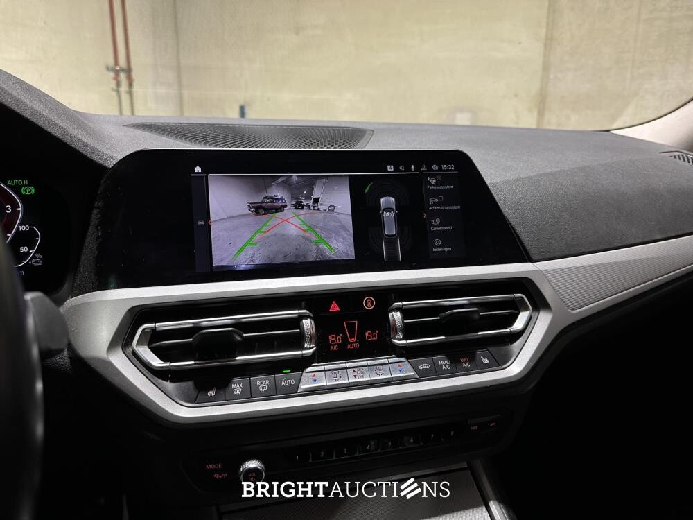 BMW 330e Touring G21 184pk 2021 (Origineel-NL + 1e Eigenaar), K-451-VL