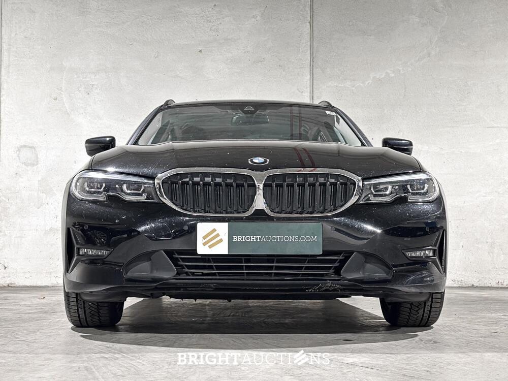 BMW 330e Touring G21 184pk 2021 (Origineel-NL + 1e Eigenaar), K-451-VL