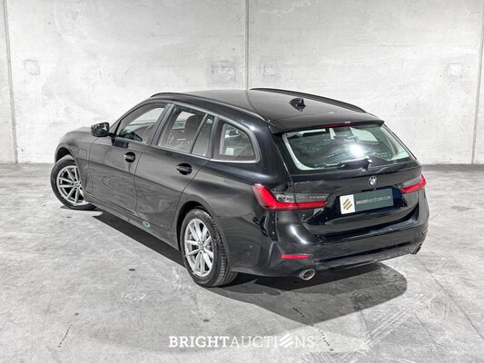 BMW 330e Touring G21 184pk 2021 (Origineel-NL + 1e Eigenaar), K-451-VL