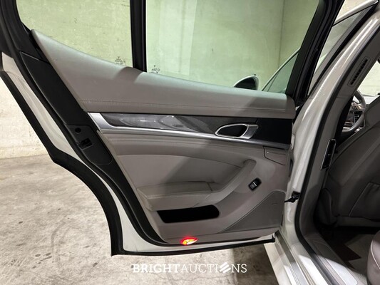 Porsche Panamera 4S 4.8 V8 400pk 2009, Z-798-BP