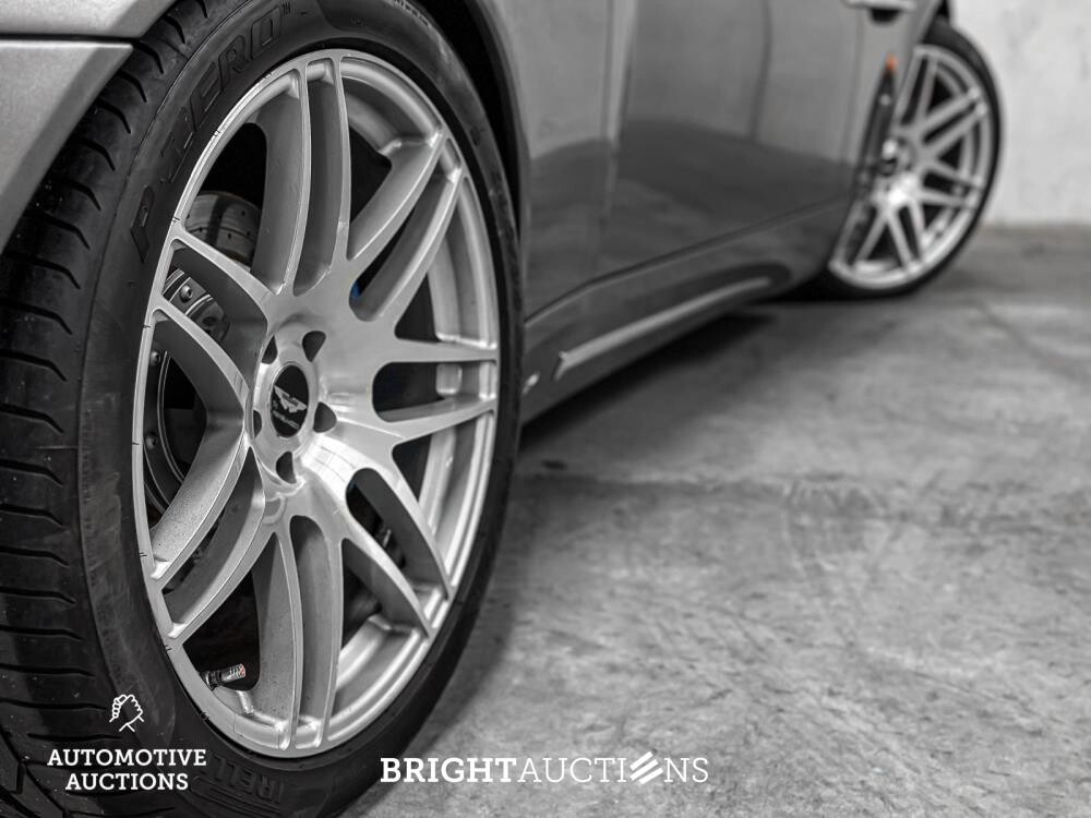 Aston Martin Vanquish 5.9 V12 466pk 2003