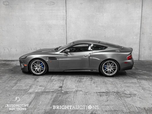 Aston Martin Vanquish 5.9 V12 466pk 2003