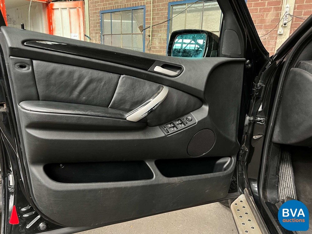 BMW X5 4.6 is 347 hp 2001.