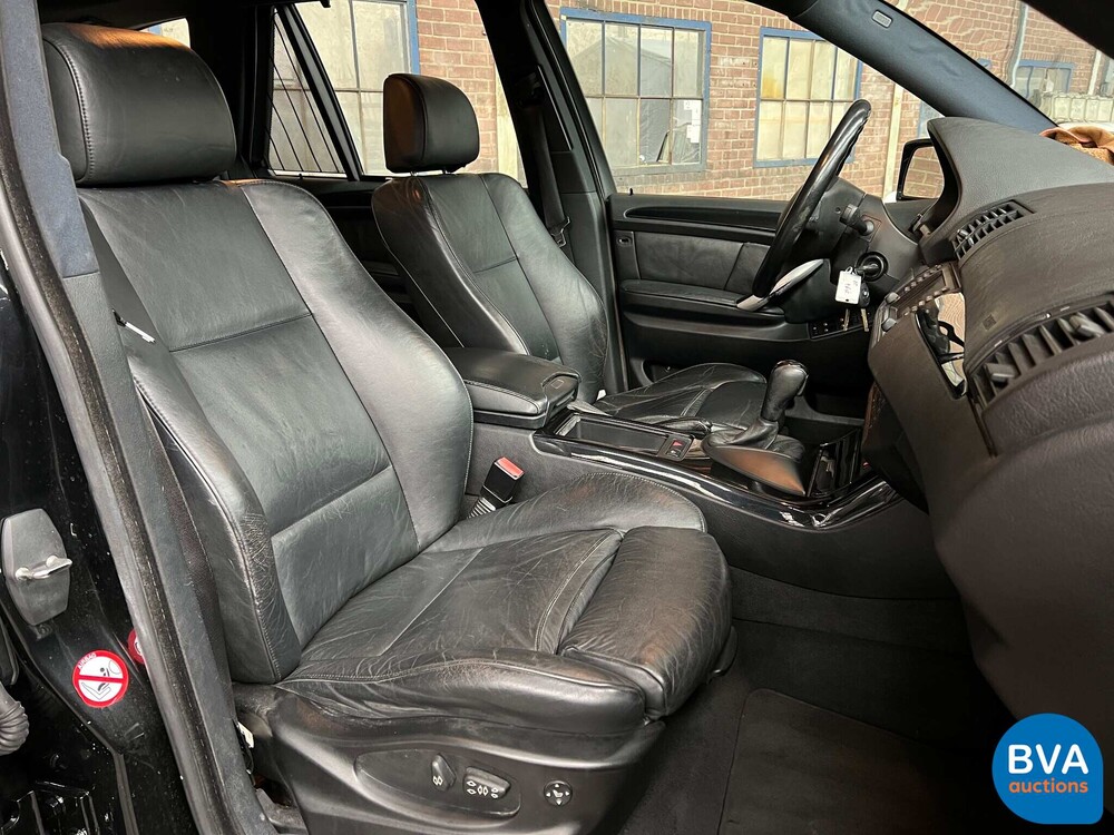 BMW X5 4.6 is 347 hp 2001.