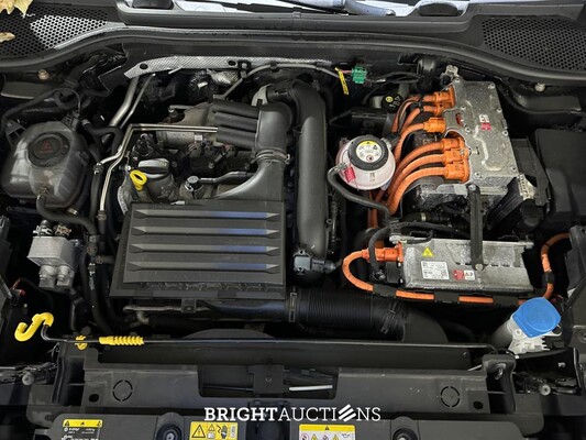 Cupra Formentor 1.4 e-Hybrid VZ Performance 245PK 2021, GKT-21-X