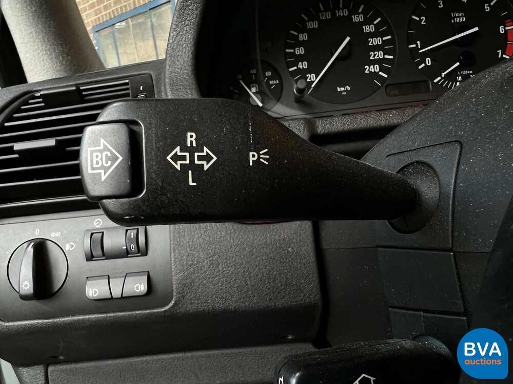 BMW X5 4.4i 286 PS 2003, XR-354-P.