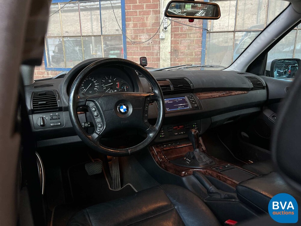 BMW X5 4.4i 286 PS 2003, XR-354-P.