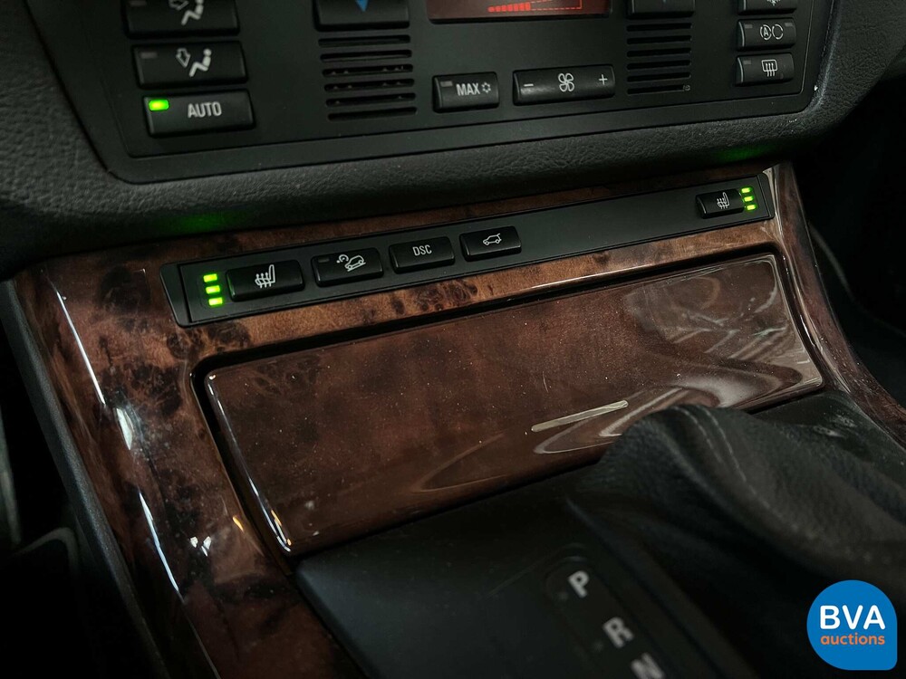 BMW X5 4.4i 286 PS 2003, XR-354-P.