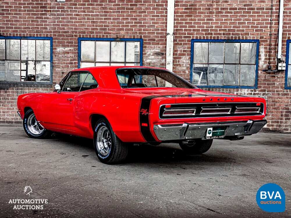 1969 Dodge Coronet R/T V8.