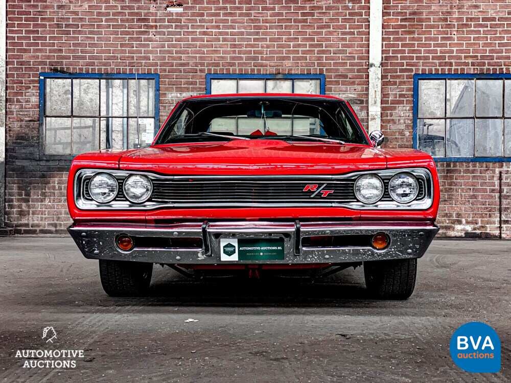 1969 Dodge Coronet R/T V8.