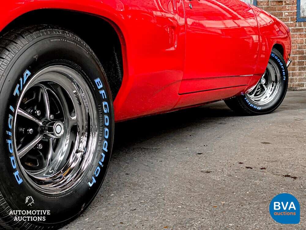 1969 Dodge Coronet R/T V8.