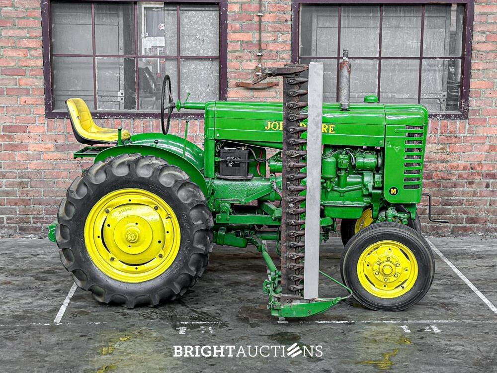John Deere Model M 2-Cilinder 20pk 1952 Trekker Olditmer