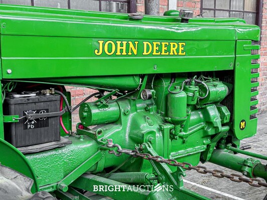 John Deere Model M 2-Cilinder 20pk 1952 Trekker Olditmer