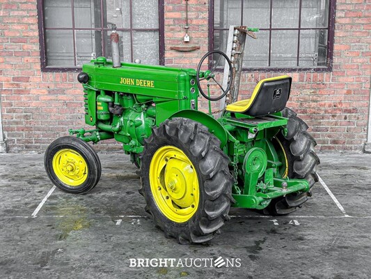 John Deere Model M 2-Cilinder 20pk 1952 Trekker Olditmer