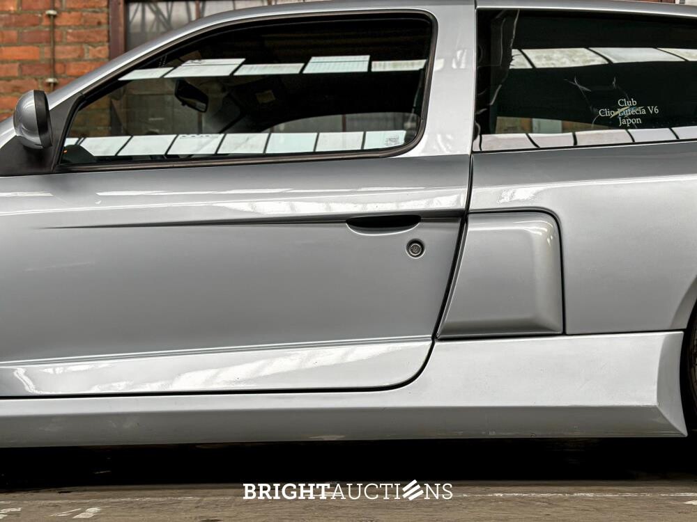 Clio V6 RS Phase 1 Renault Sport 3.0 V6 230pk 2002 Youngtimer