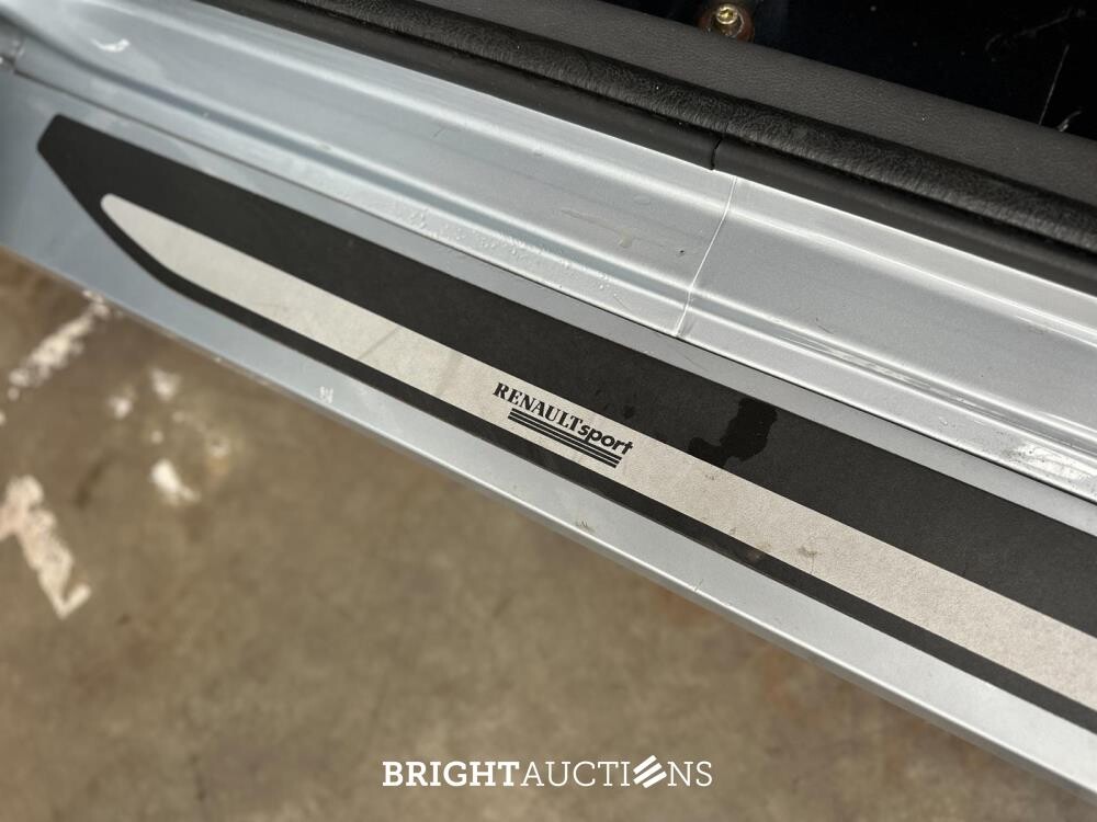 Clio V6 RS Phase 1 Renault Sport 3.0 V6 230pk 2002 Youngtimer