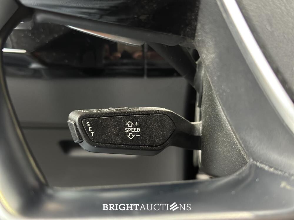 Audi e-tron 50 Quattro Launch Edition 71 kWh 313pk 2020 (Origineel-NL & 1e Eigenaar), J-840-LR