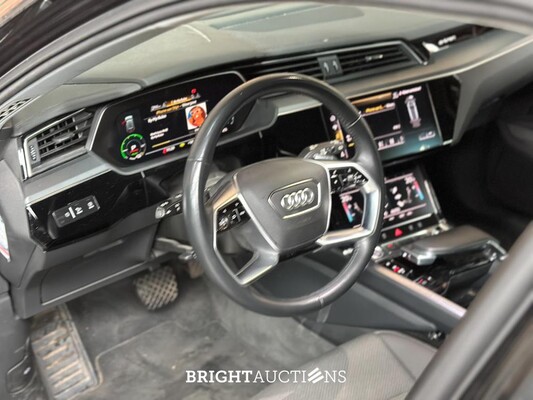 Audi e-tron 50 Quattro Launch Edition 71 kWh 313pk 2020 (Origineel-NL & 1e Eigenaar), J-840-LR