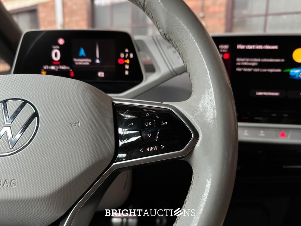 Volkswagen ID.3 First Plus 58 kWh 204pk 2020 (Origineel-NL & 1e Eigenaar), J-275-SK