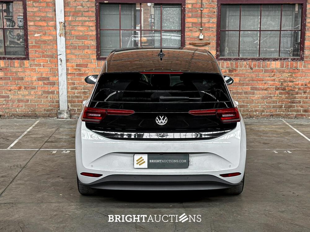 Volkswagen ID.3 First Plus 58 kWh 204pk 2020 (Origineel-NL & 1e Eigenaar), J-275-SK