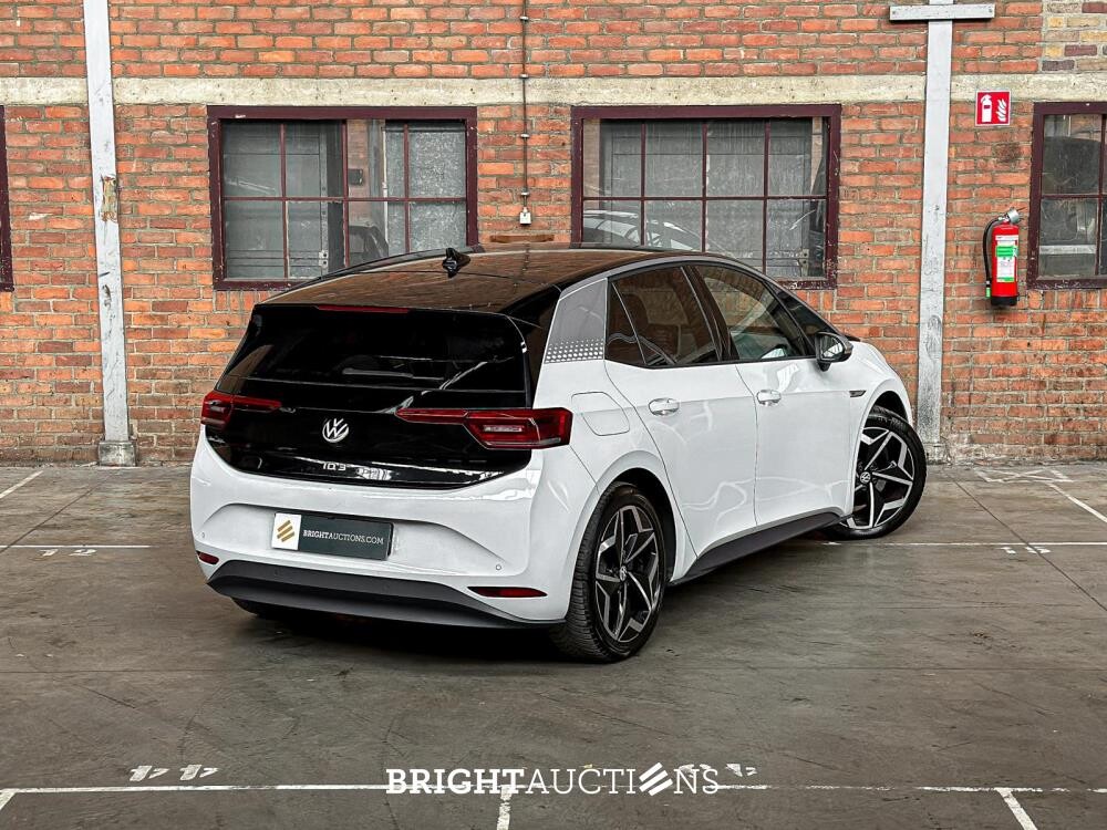 Volkswagen ID.3 First Plus 58 kWh 204pk 2020 (Origineel-NL & 1e Eigenaar), J-275-SK
