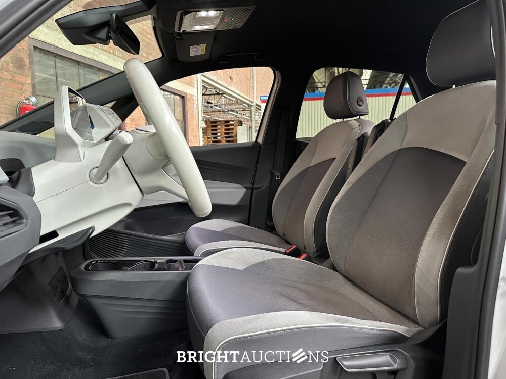 Volkswagen ID.3 First Plus 58 kWh 204pk 2020 (Origineel-NL & 1e Eigenaar), J-275-SK