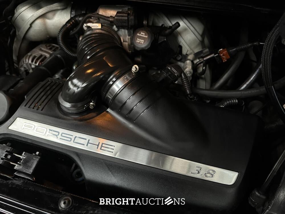 Porsche 911 Targa 4S 997 -Hand shifted- 381hp 2008 Youngtimer -Triple Black & Red Belts-