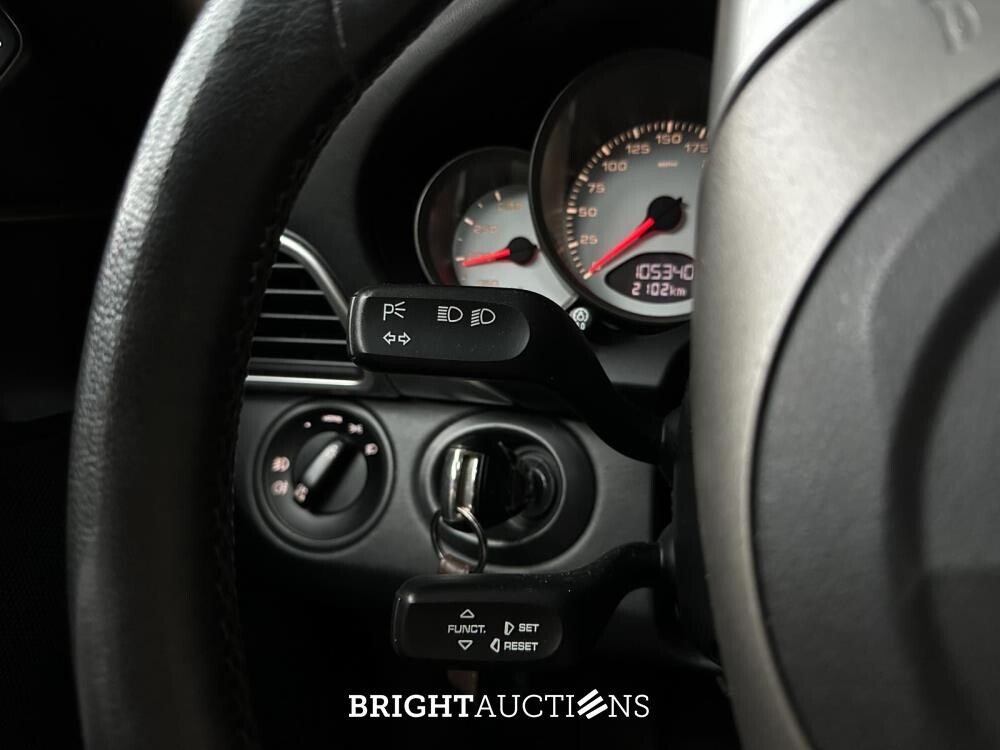 Porsche 911 Targa 4S 997 -Hand shifted- 381hp 2008 Youngtimer -Triple Black & Red Belts-