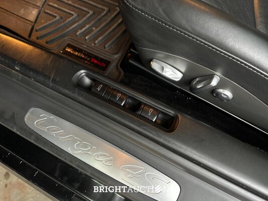 Porsche 911 Targa 4S 997 -Handgeschakeld- 381pk 2008 Youngtimer -Triple Black & Red Belts-