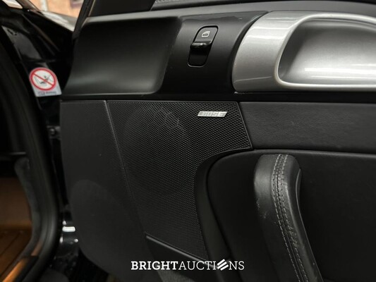 Porsche 911 Targa 4S 997 -Handgeschakeld- 381pk 2008 Youngtimer -Triple Black & Red Belts-