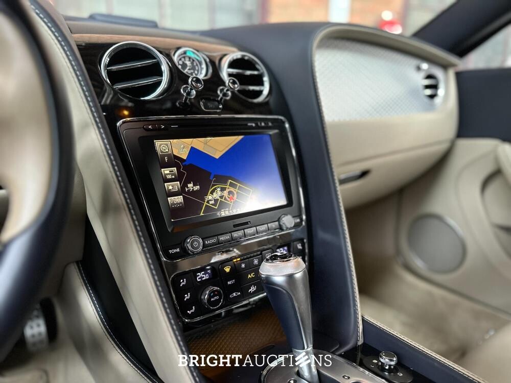 Bentley Continental GT 6.0 W12 575pk 2012 -Facelift- (49.000 km)