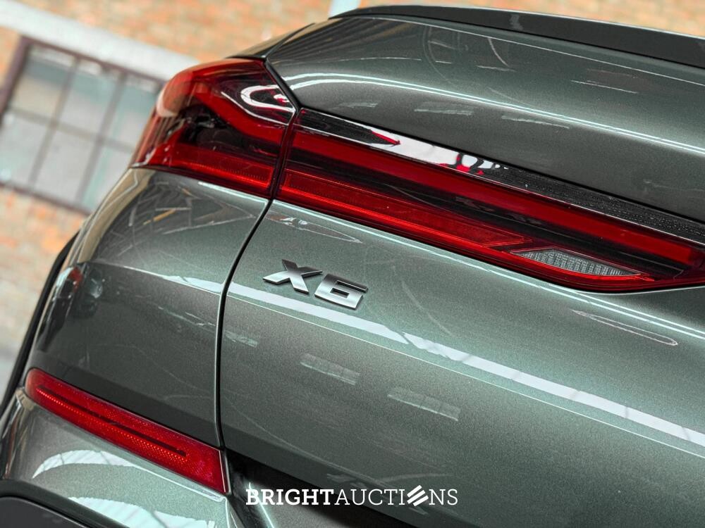 BMW X6 M50i High Executive 4.4 V8 530pk 2020 G06 (Origineel-NL), H-781-RJ