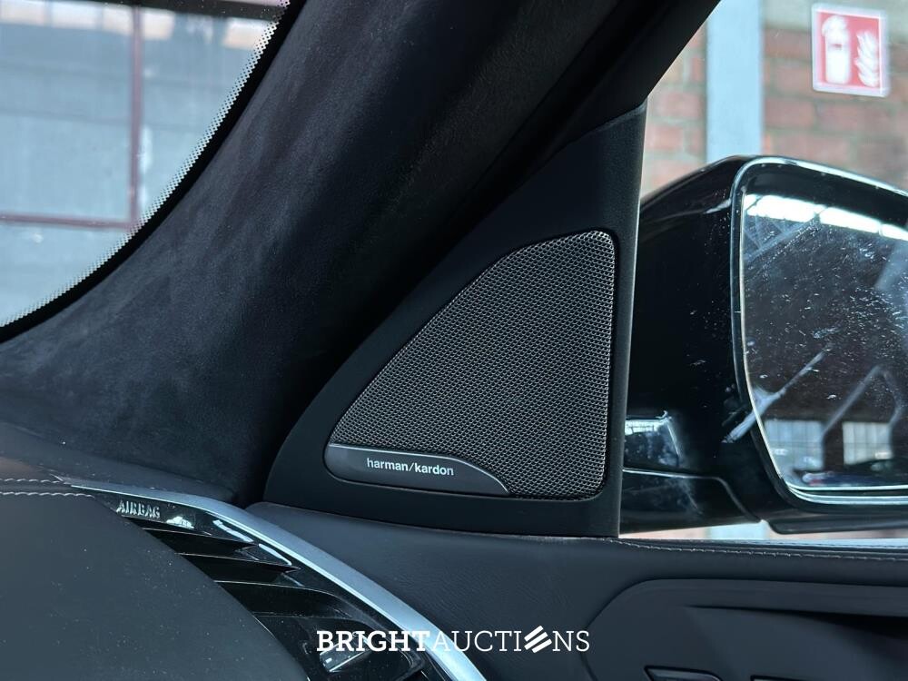 BMW X6 M50i High Executive 4.4 V8 530pk 2020 G06 (Origineel-NL), H-781-RJ