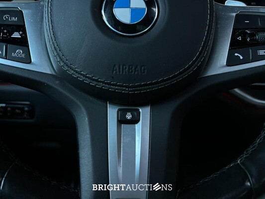 BMW X6 M50i High Executive 4.4 V8 530pk 2020 G06 (Origineel-NL), H-781-RJ