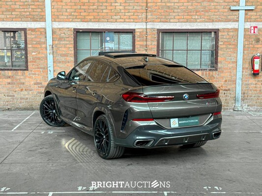 BMW X6 M50i High Executive 4.4 V8 530pk 2020 G06 (Origineel-NL), H-781-RJ
