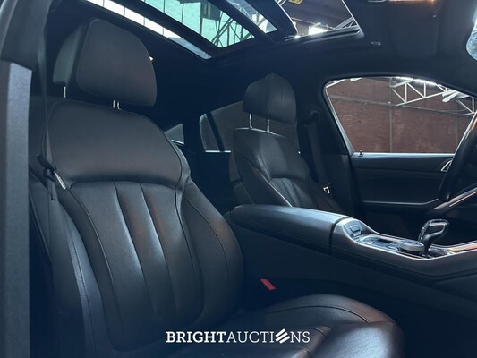 BMW X6 M50i High Executive 4.4 V8 530pk 2020 G06 (Origineel-NL), H-781-RJ
