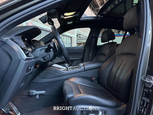 BMW X6 M50i High Executive 4.4 V8 530pk 2020 G06 (Origineel-NL), H-781-RJ