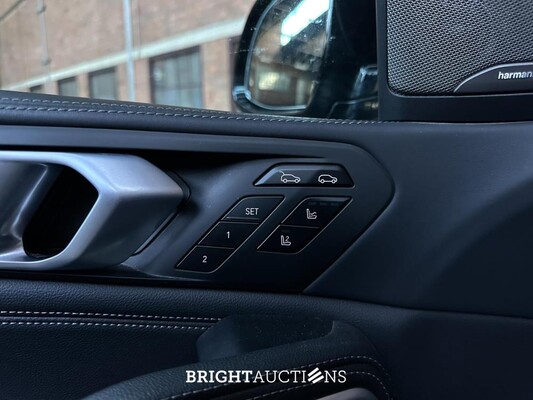 BMW X6 M50i High Executive 4.4 V8 530pk 2020 G06 (Origineel-NL), H-781-RJ