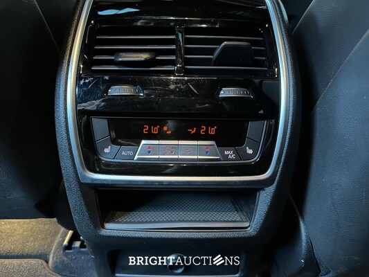 BMW X6 M50i High Executive 4.4 V8 530pk 2020 G06 (Origineel-NL), H-781-RJ