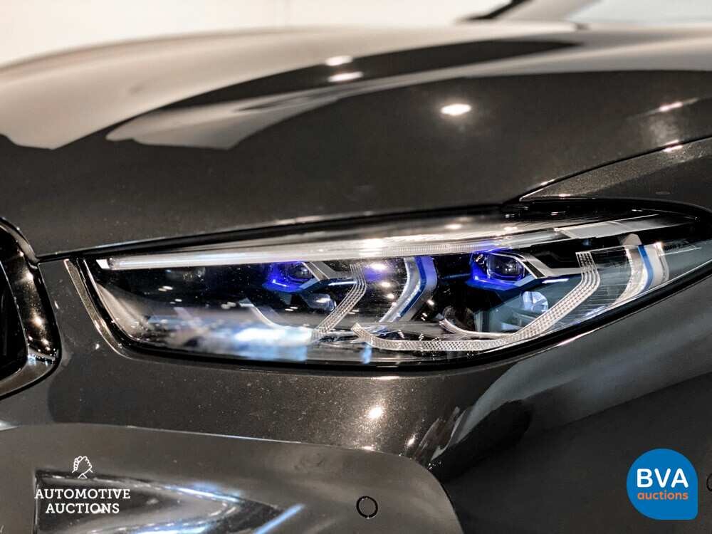 BMW M850i Coupe xDrive 530pk 4.4 V8 2019 8-serie FULL-CARBON M-Performance