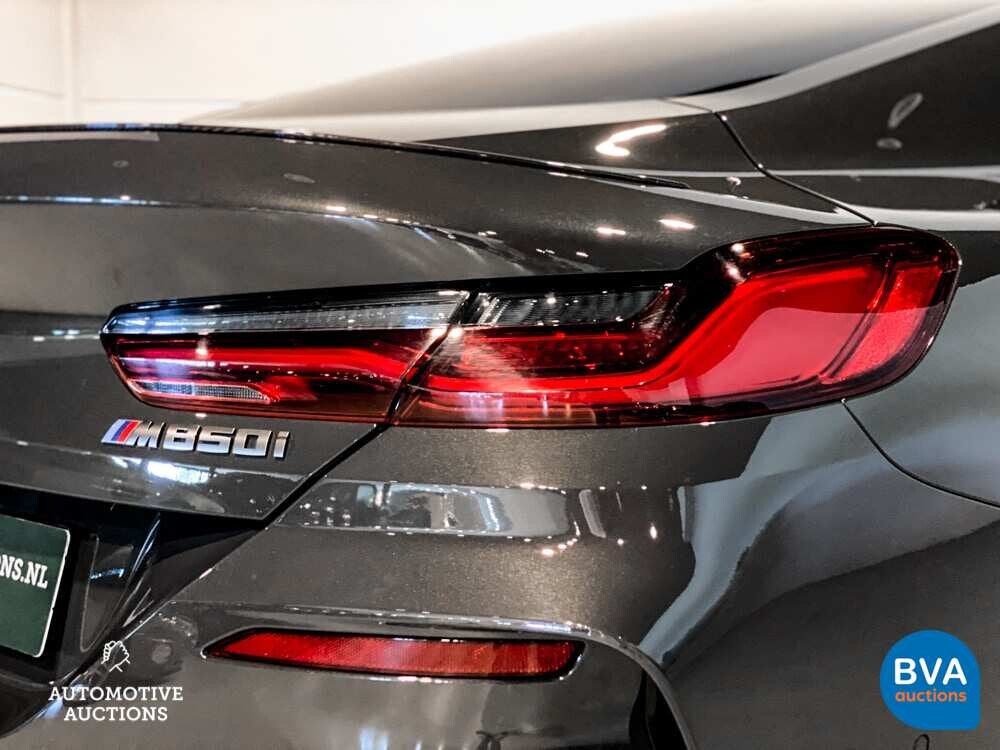 BMW M850i Coupe xDrive 530pk 4.4 V8 2019 8-serie FULL-CARBON M-Performance