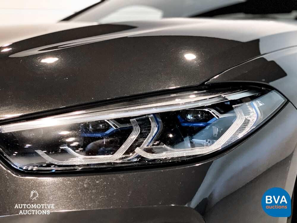 BMW M850i Coupe xDrive 530pk 4.4 V8 2019 8-serie FULL-CARBON M-Performance