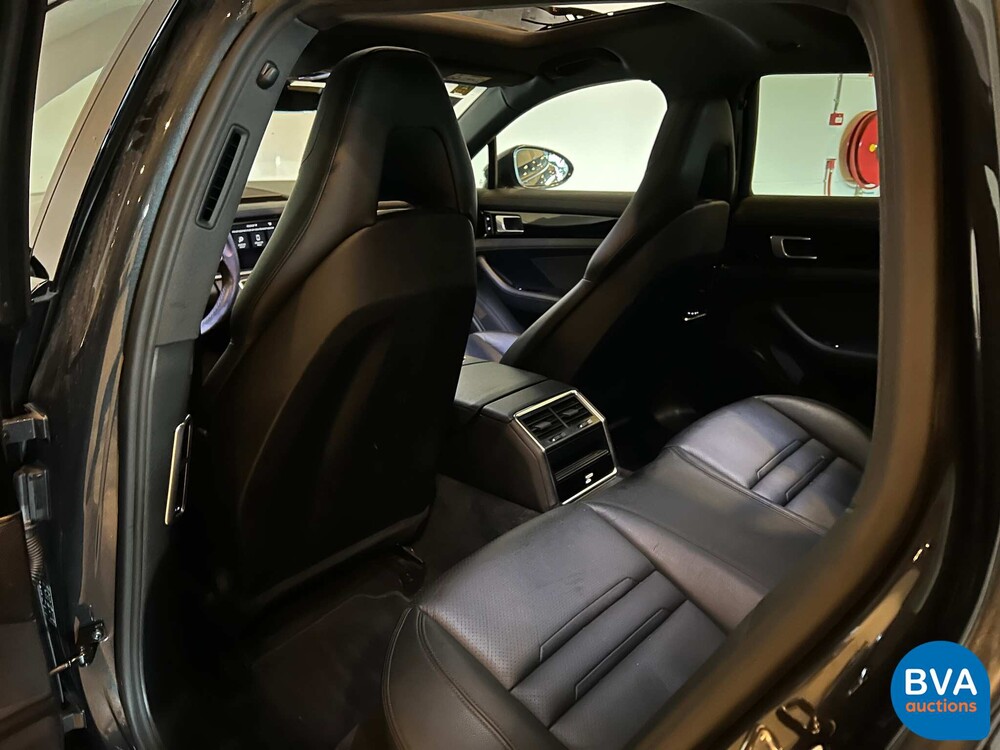 Porsche Panamera 4 Sport Turismo 3.0 330hp 2018 -Org. NL-, SL-935-G.