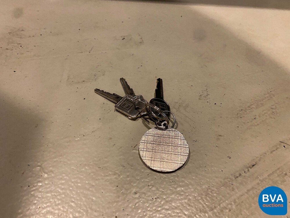 Chevrolet Corvette C3 Targa 179hp 1977, 42-YD-13.