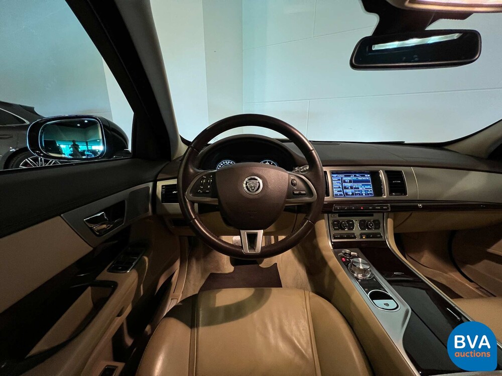 Jaguar XF 3.0 V6 340hp 2013 -Org. NL-, 7-KXK-58.