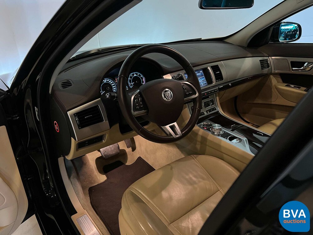 Jaguar XF 3.0 V6 340hp 2013 -Org. NL-, 7-KXK-58.