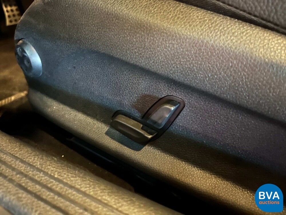 2017 Mercedes-Benz C180 Coupé AMG C-Klasse 156pk, G-955-VT.