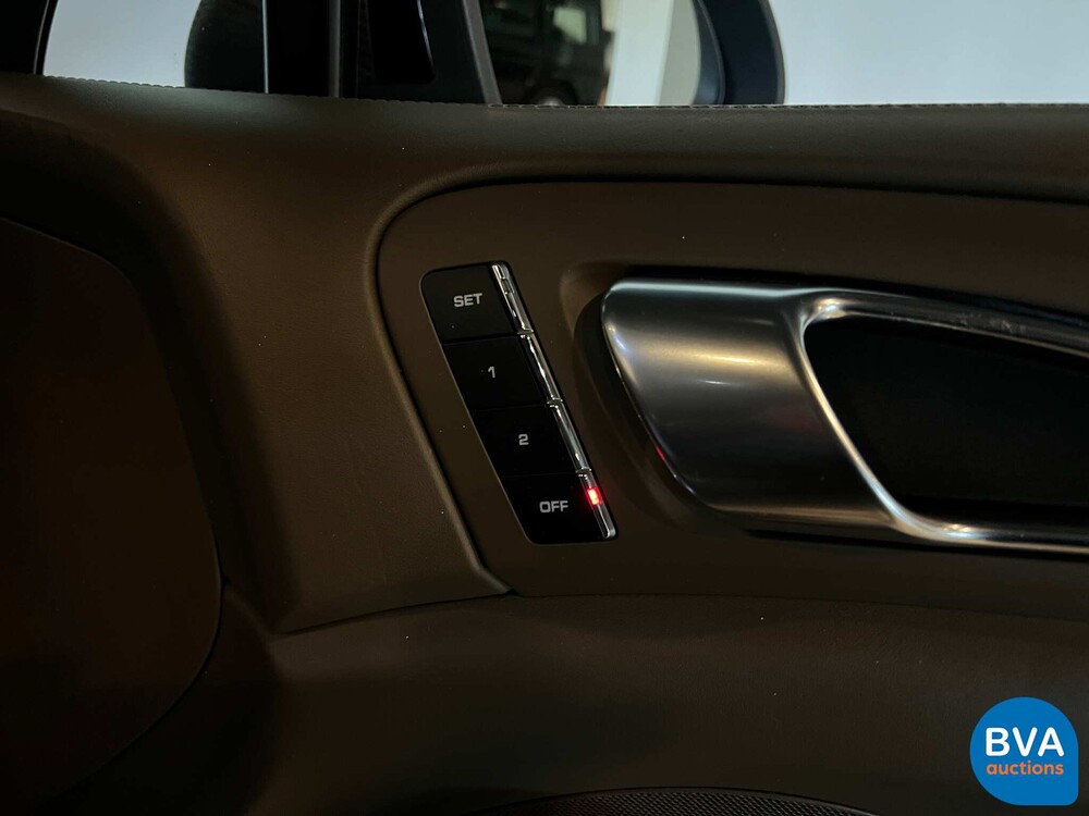 Porsche Cayenne 4.8 Turbo 500hp 2011, H-476-FK.