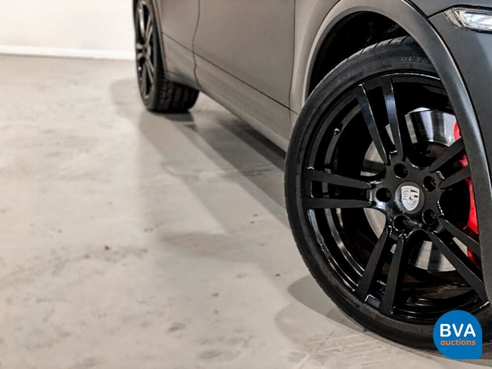 Porsche Cayenne 4.8 Turbo 500hp 2011, H-476-FK.