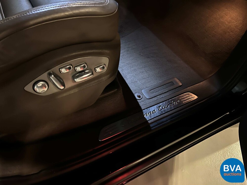 Porsche Cayenne 4.8 Turbo 500hp 2011, H-476-FK.